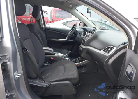 2018 Dodge Journey Se z USA, uszkodzony, nr VIN 3C4PDCAB0JT381986